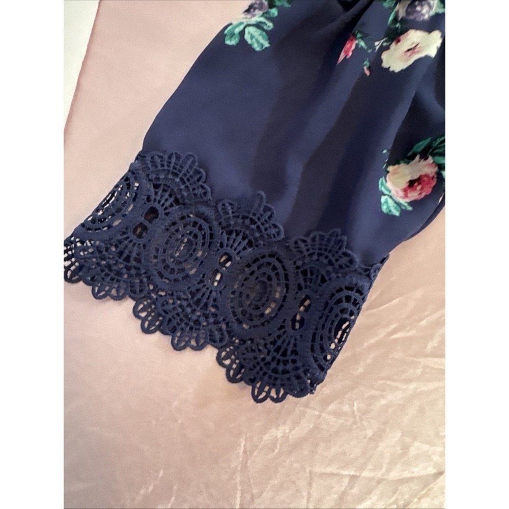 IZ Byer Women's Blouse Off Shoulder 3/4 Sleeve Lace Floral Print Blue Size Large - Picture 2 of 5